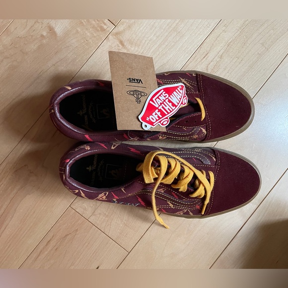 VANSxVIVIENNE WESTWOOD SNEAKERS - Picture 5 of 6